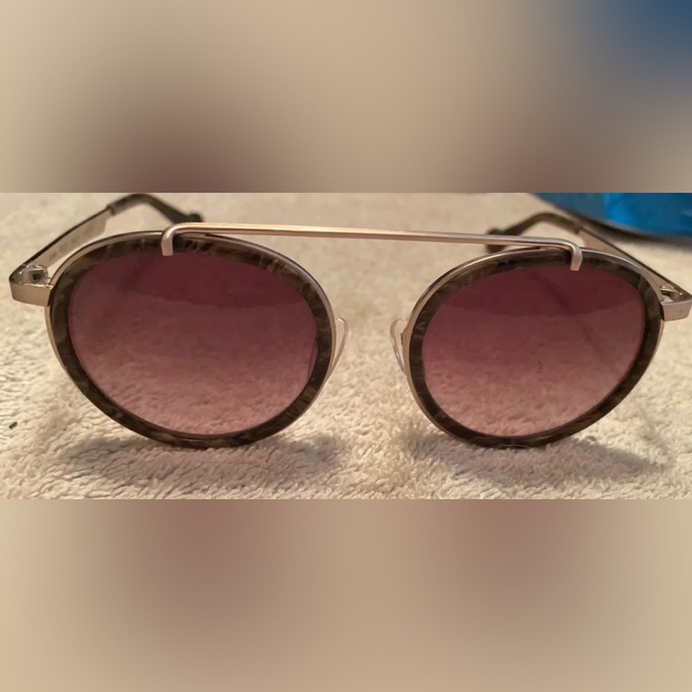 Kingsley Rowe NWOT Women Round Sunglasses Colette WOOD - Picture 11 of 11